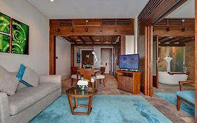 Sofitel Dubai The Palm Resort & Spa